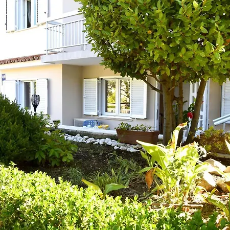 Miramar Gardenn Apartmment Daire Banjol