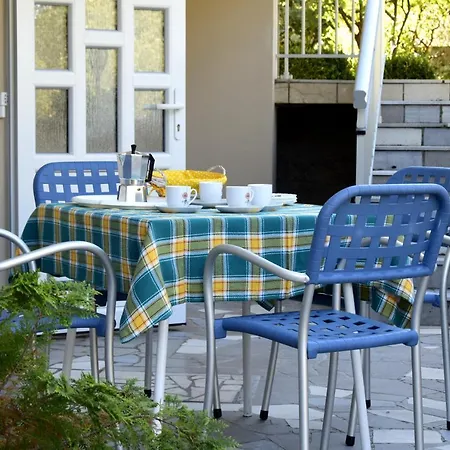 Miramar Gardenn Apartmment Lägenhet *