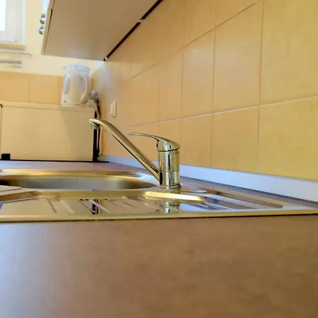 Lägenhet Miramar Gardenn Apartmment