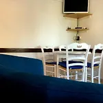 Miramar Gardenn Apartmment *