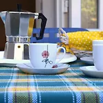 Miramar Gardenn Apartmment *